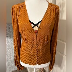 NWT Sanctuary tan/gold polkadot blouse